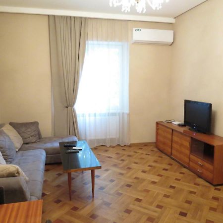 Three Rooms Apartment Tbilisi Buitenkant foto
